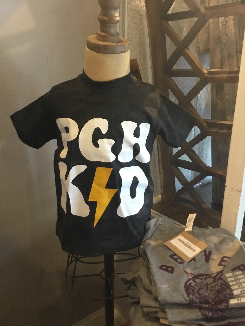 Youth PGH Kid Black Camo Tee